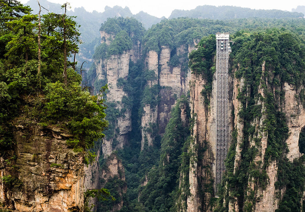 Tour to China: Beijing-Zhangjiajie-Dehang-Fenghuang-Shanghai