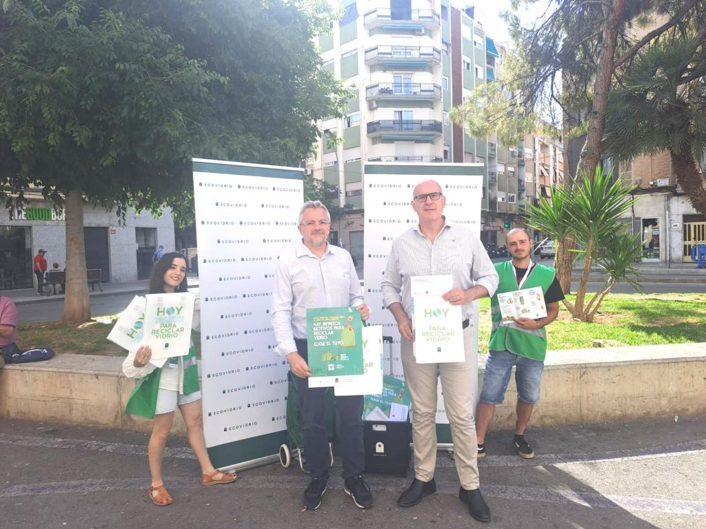♻️ Аликанте и Ecovidrio усиливают сбор стекла в четырёх районах с помощью искусственного интеллекта